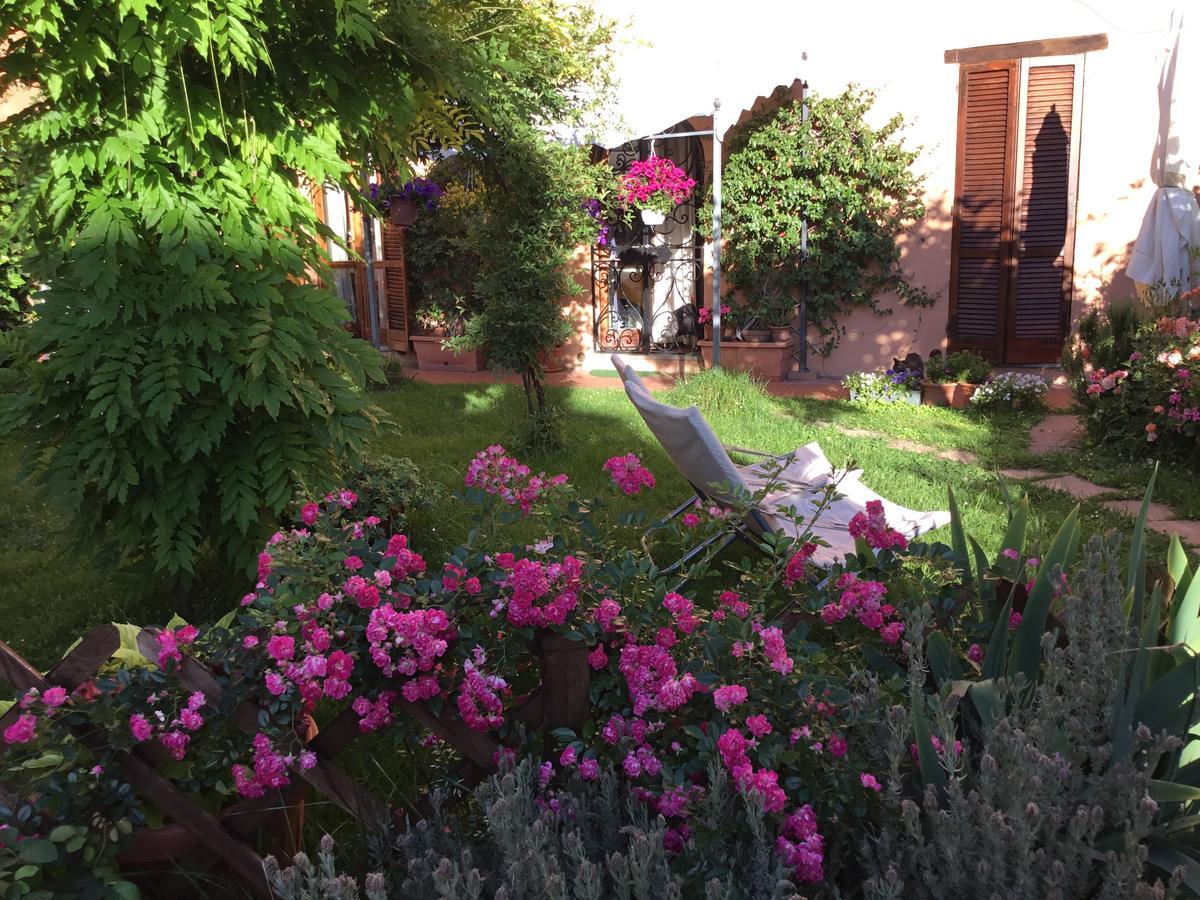 Al Giardino Di Alice Bed and Breakfast Perugia Exteriör bild