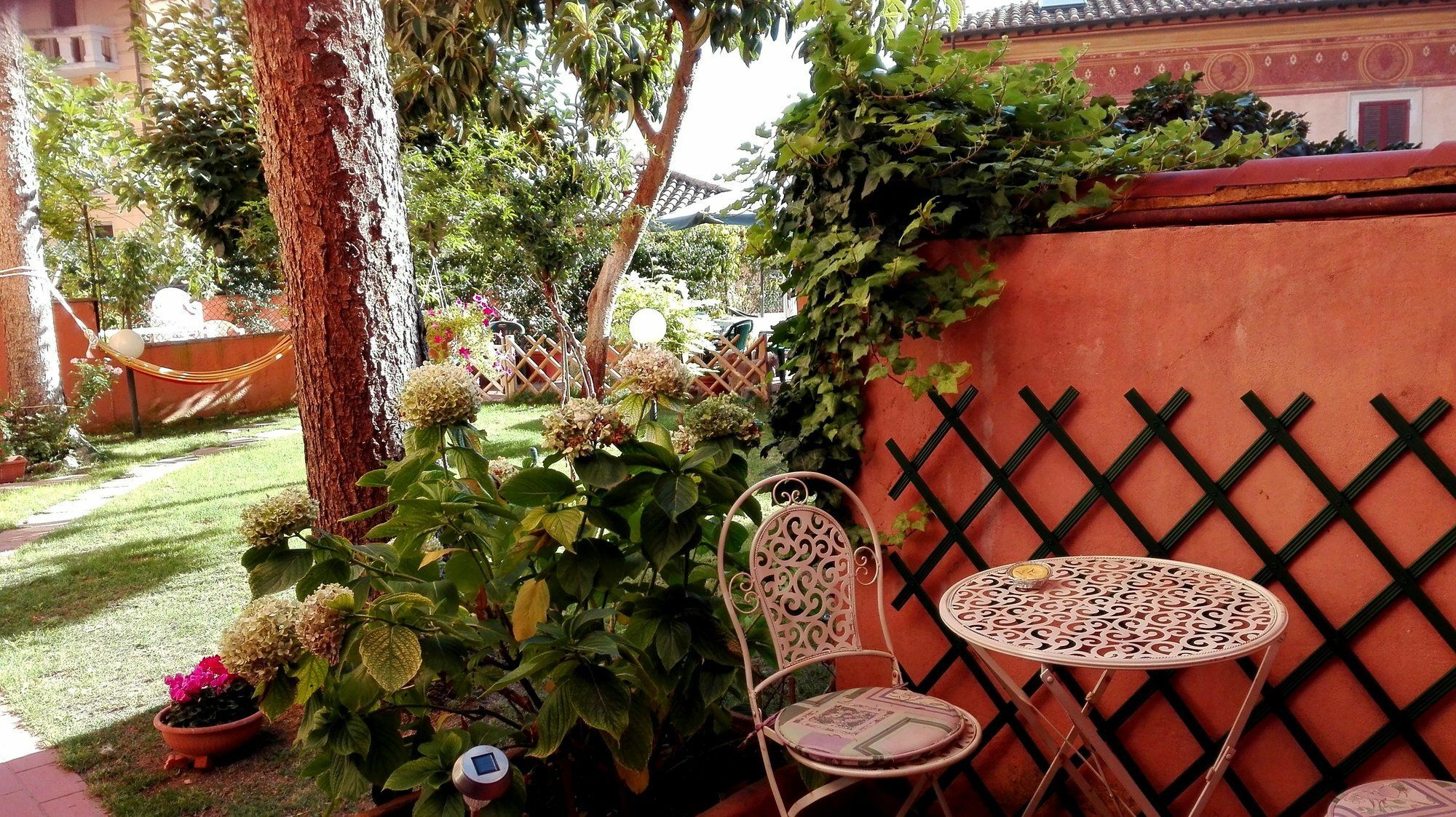 Al Giardino Di Alice Bed and Breakfast Perugia Exteriör bild