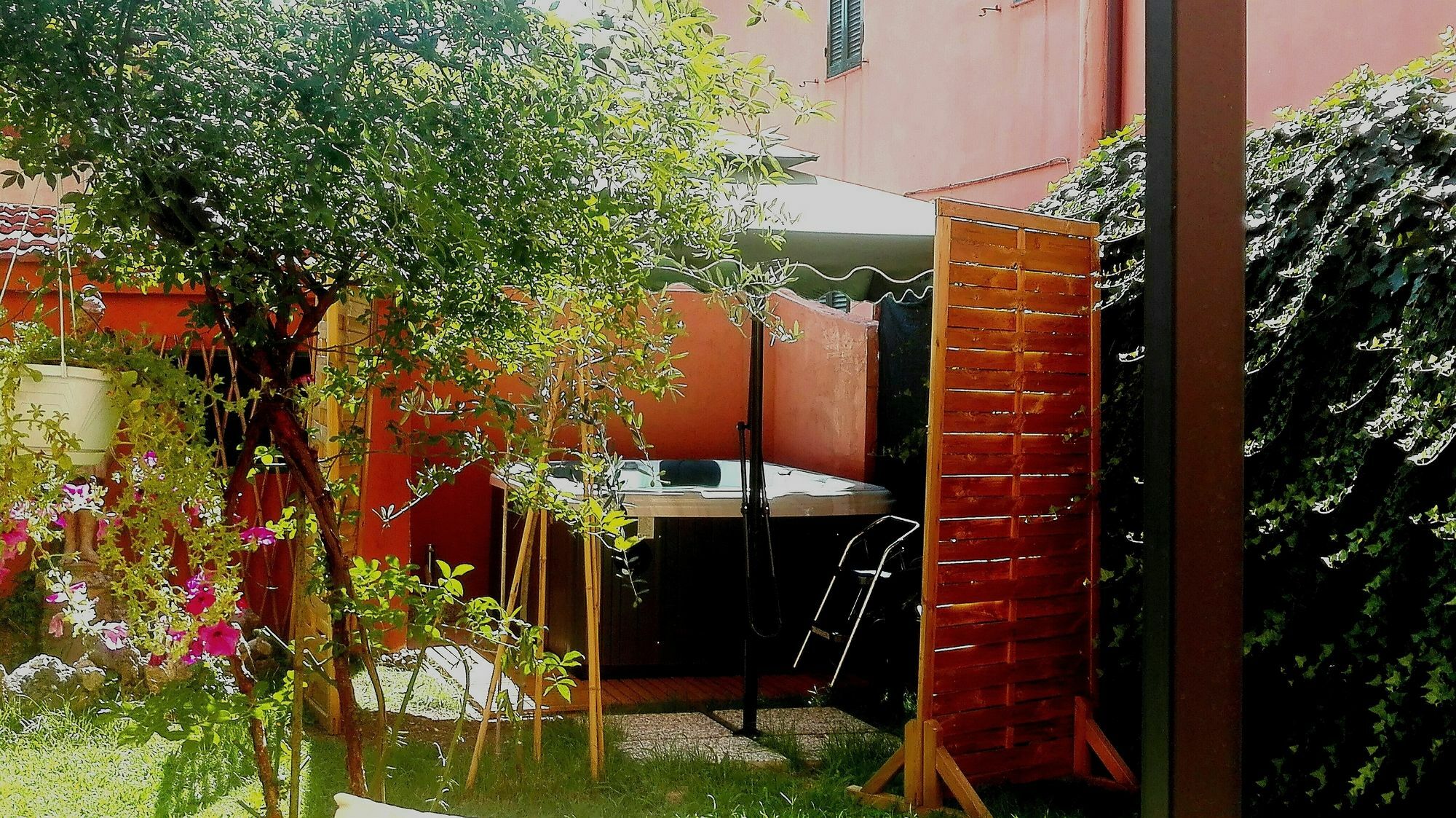 Al Giardino Di Alice Bed and Breakfast Perugia Exteriör bild