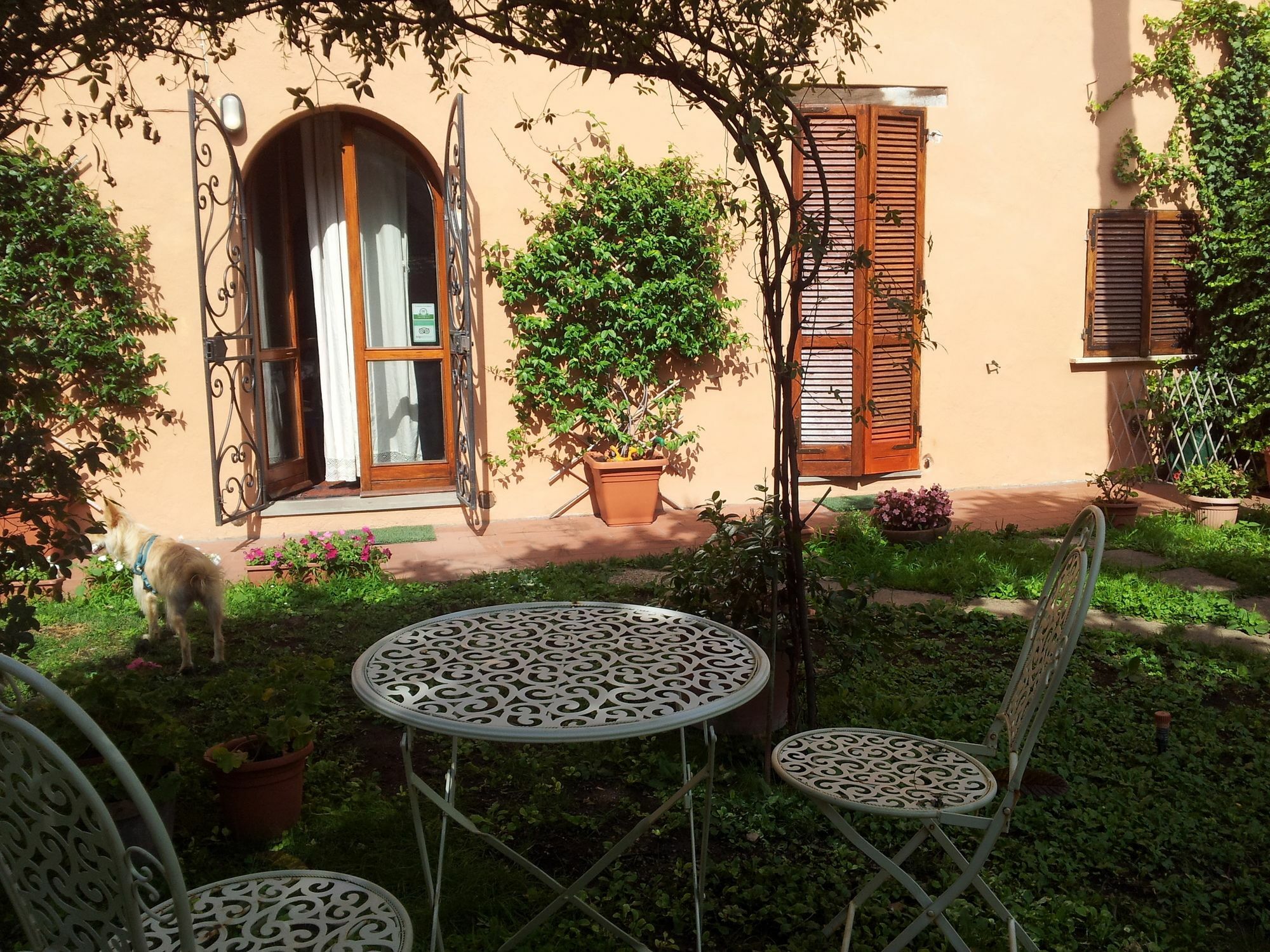 Al Giardino Di Alice Bed and Breakfast Perugia Exteriör bild